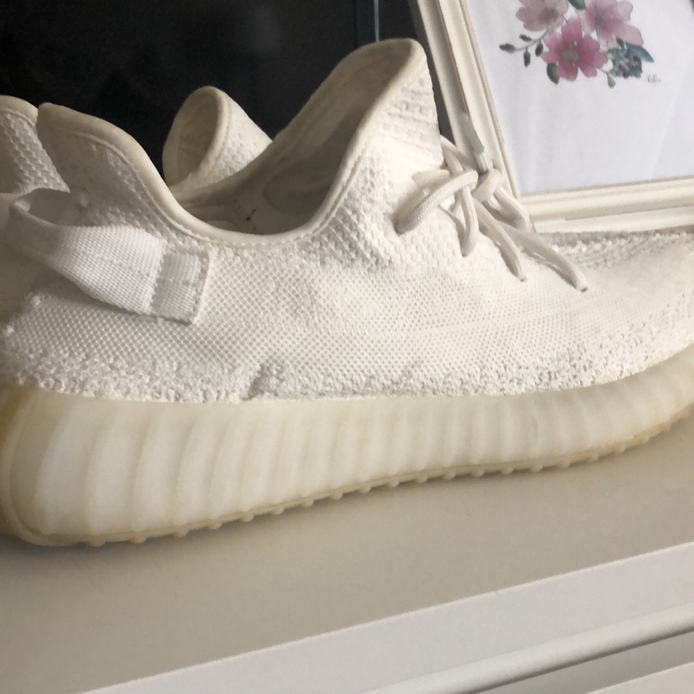 Yeezy 350 v2 Cream/Triple White